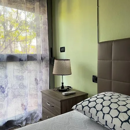 Casaluxe * Tirana