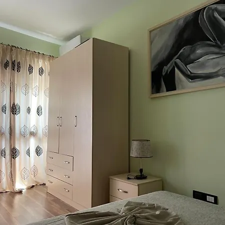Casaluxe Apartment